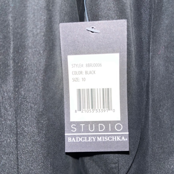NWT, Badgley Mischka Studio 2 pocket, one button, silky black blazer, 10 - Picture 4 of 12